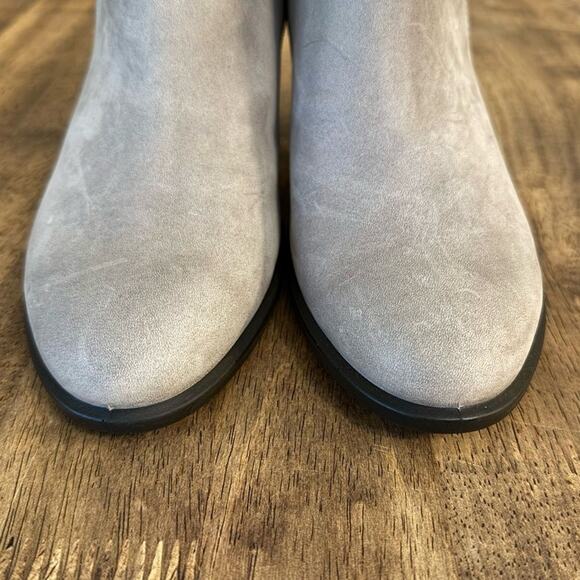 Ecco Women’s Shape 55 Suede Leather Healed Bootie Boots Moon Rock Gray Size 41 - Picture 9 of 9